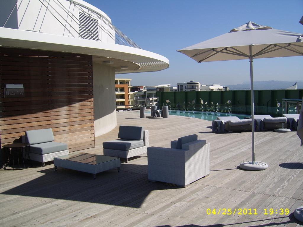 aha Gateway Hotel Umhlanga Durban Bagian luar foto
