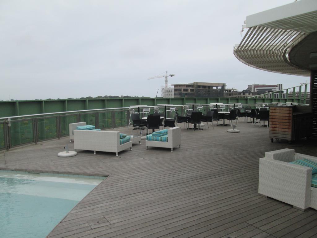 aha Gateway Hotel Umhlanga Durban Bagian luar foto